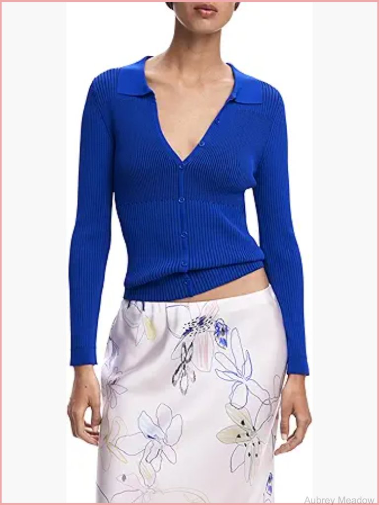 Women's Casual Jacket With Quilted Detail And Zipper Closure